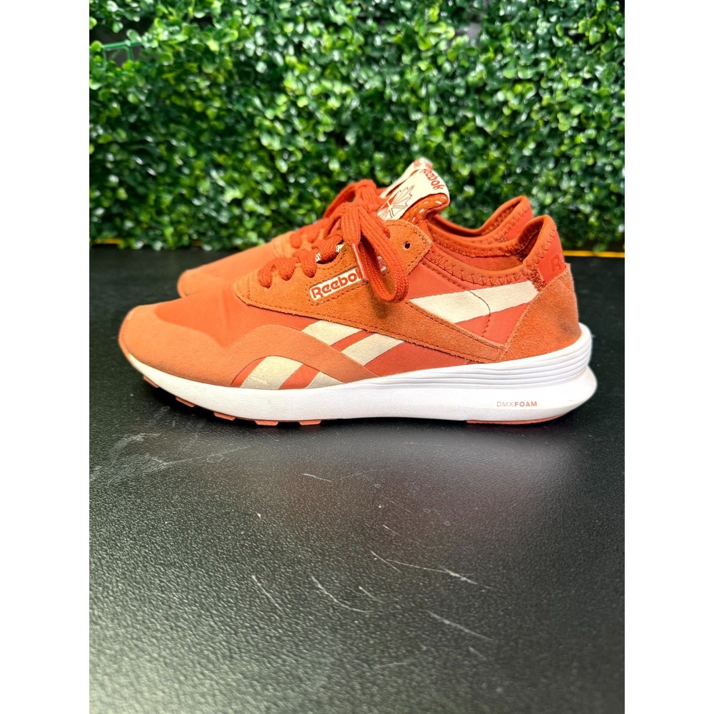 Reebok Classic Nylon CN5114 Womens 6.5 Walking Shoes Orange White Suede Sneakers